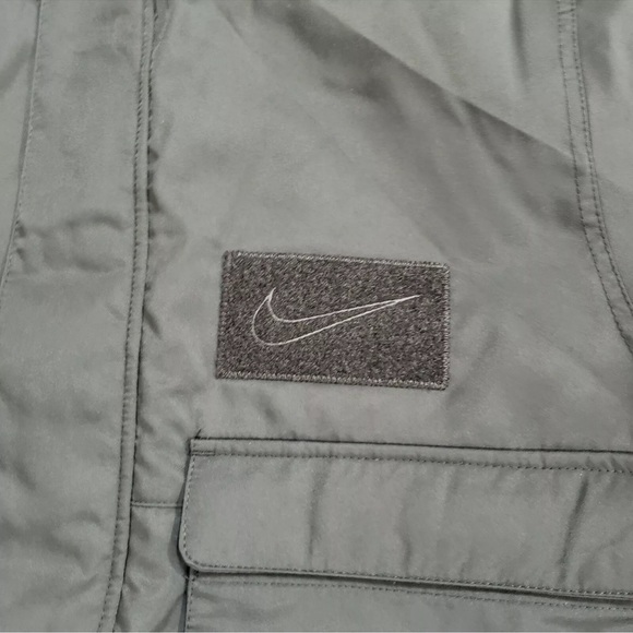 Nike Lebron James Protect Mens Medium Basketball Winter Jacket Black NWT! - Picture 9 of 9